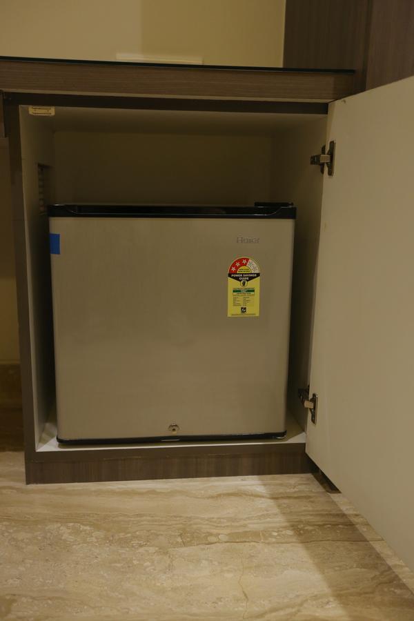 Lakeview Service Apartments Kolkata Eksteriør bilde
